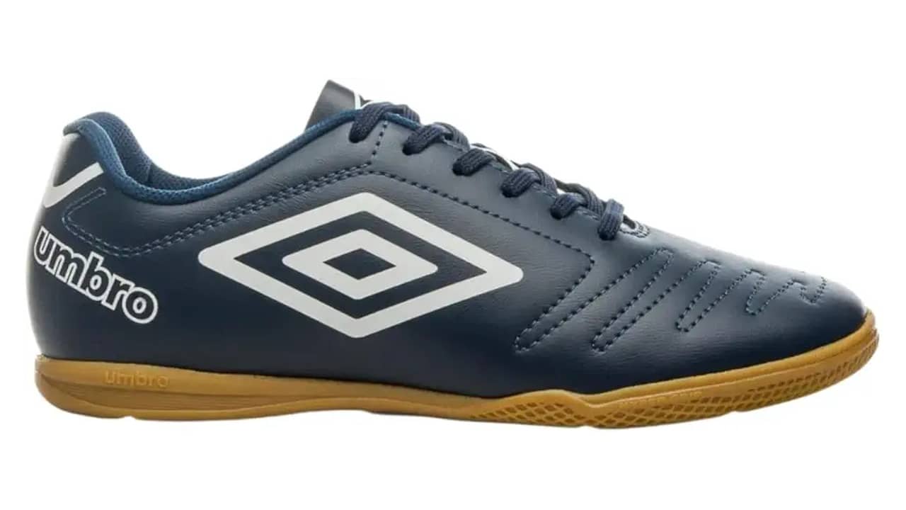 Melhor chuteira de futsal custo benefício: 10 Opções Duráveis