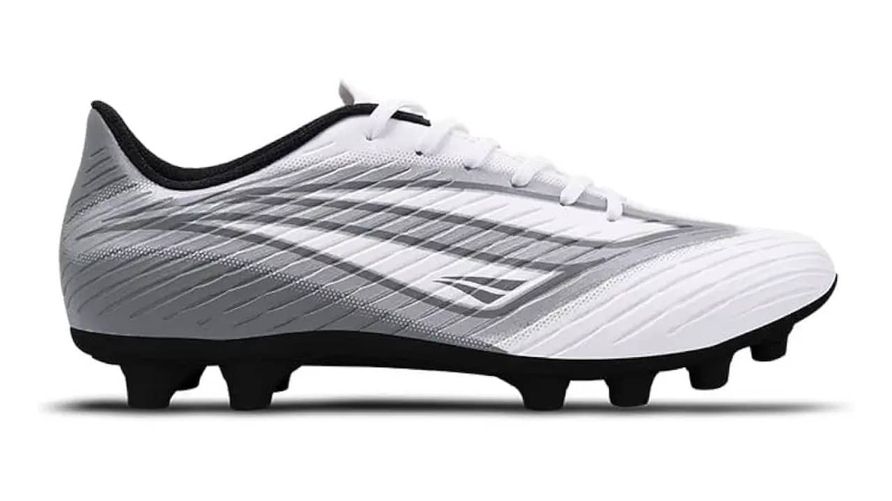 Melhor chuteira para atacante: Leveza e Precisão