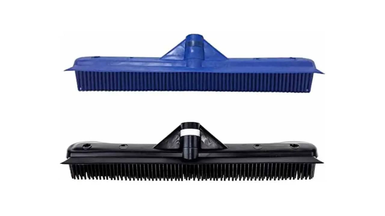 Melhor Vassoura para Varrer Pelo de Cachorro: Borracha ou Cerdas?