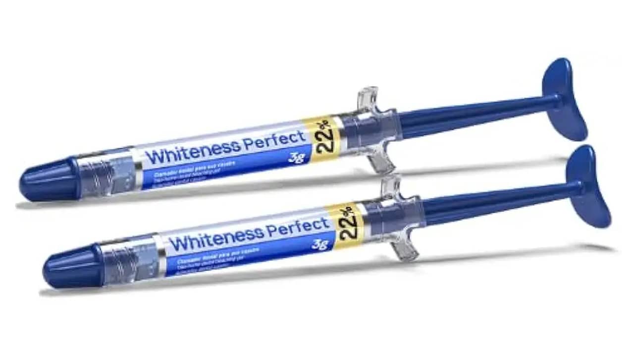 Qual a Melhor Caneta Clareadora Dental? 10 Kits FGM